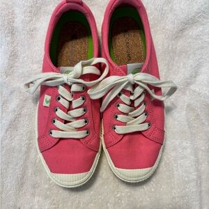 Cariuma Pink Canvas Sneakers